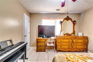 1245 Shamrock Hill Cir, Loganville, GA 30052 - Photo 22