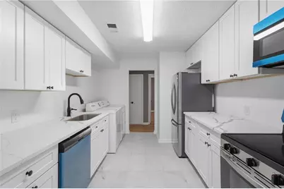 2388 Lawrenceville Highway #D, Decatur, GA 30033 - Photo 8