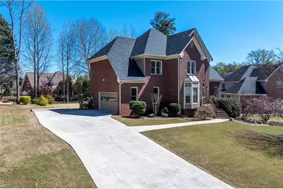 1640 Pinetree Pass Lane SW, Lilburn, GA 30047 - Photo 2