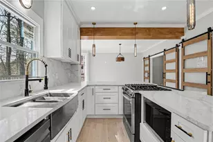 270 Boulder Dr, Roswell, GA 30075 - Photo 10