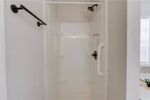 727 Bostonian Way, Lawrenceville, GA 30046 - Photo 16