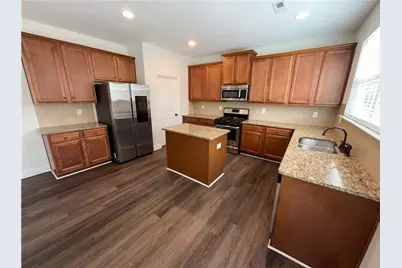 513 Liverpool Drive, McDonough, GA 30252 - Photo 2