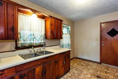 2243 Mark Trail, Decatur, GA 30032 - Photo 4