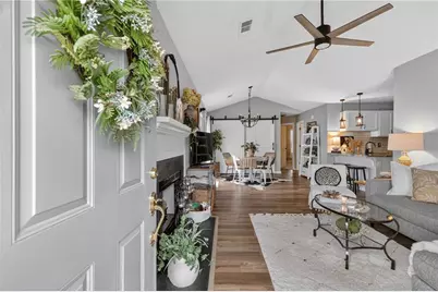 513 Stanford Place, Woodstock, GA 30188 - Photo 4