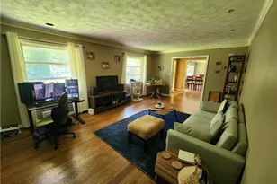 2324 Clairmont Road NE, Atlanta, GA 30329 - Photo 2