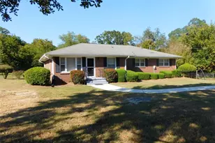 893 Andrews Dr, Conyers, GA 30012 - Photo 2
