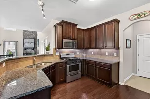 1704 Summit Village Ln, Marietta, GA 30066 - Photo 12