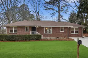 530 Morningside Dr, Lawrenceville, GA 30043 - Photo 1