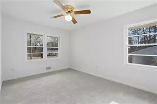 530 Morningside Dr, Lawrenceville, GA 30043 - Photo 26