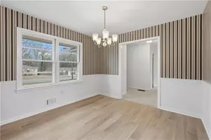 530 Morningside Dr, Lawrenceville, GA 30043 - Photo 10