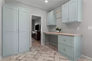 597 Wisteria Dr, Woodstock, GA 30188 - Photo 18