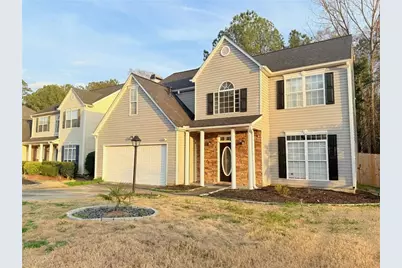 2182 Fall Creek Lodge, Loganville, GA 30052 - Photo 2