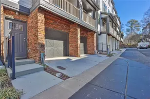 215 Semel Dr NW, Atlanta, GA 30309 - Photo 4