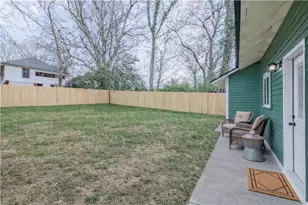 1402 Graham St SW, Atlanta, GA 30310 - Photo 14