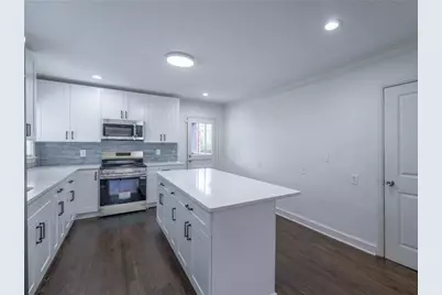 1652 Brewer Boulevard SW, Atlanta, GA 30310 - Photo 16