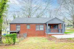 1652 Brewer Blvd SW, Atlanta, GA 30310 - Photo 26