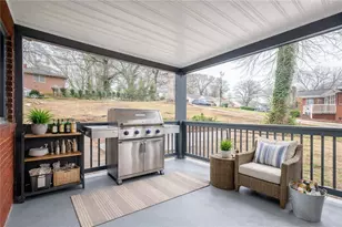 1652 Brewer Blvd SW, Atlanta, GA 30310 - Photo 6