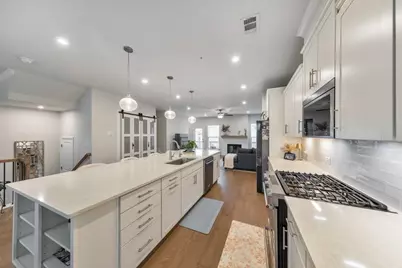 309 Hudson Way, Woodstock, GA 30189 - Photo 8