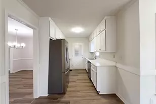 135 Forest Lake Way, Fayetteville, GA 30215 - Photo 2