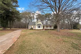 135 Forest Lake Way, Fayetteville, GA 30215 - Photo 8