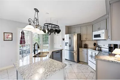 2093 Halfmoon Bluff NW, Kennesaw, GA 30152 - Photo 12