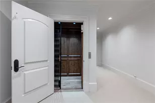 3594 Tuxedo Ct, Atlanta, GA 30305 - Photo 22