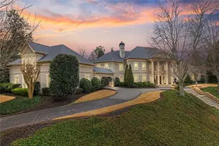 3594 Tuxedo Ct, Atlanta, GA 30305 - Photo 2