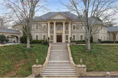 3594 Tuxedo Court, Atlanta, GA 30305 - Photo 2