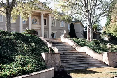 3594 Tuxedo Court, Atlanta, GA 30305 - Photo 4