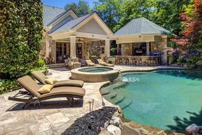 3594 Tuxedo Court, Atlanta, GA 30305 - Photo 2