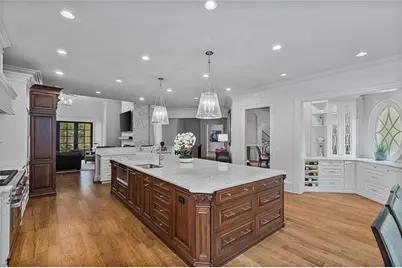 3594 Tuxedo Court, Atlanta, GA 30305 - Photo 8