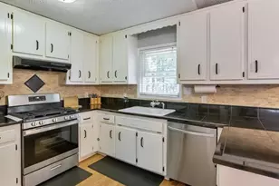 2830 Pine Meadow Dr, Marietta, GA 30066 - Photo 10