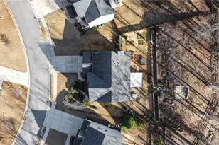 6645 Grove Meadows Ln, Cumming, GA 30028 - Photo 6