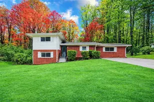 639 Skipper Dr NW, Atlanta, GA 30318 - Photo 1