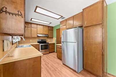 4691 Lucerne Valley Road SW, Lilburn, GA 30047 - Photo 12