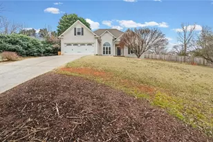 6470 Ivey Meadow Ln, Cumming, GA 30040 - Photo 4