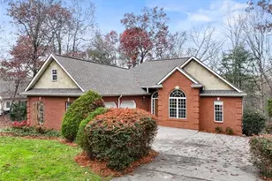 82 Thornwood Ct, Ellijay, GA 30540 - Photo 1