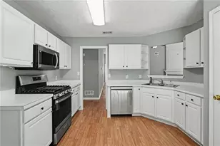 5248 Arbor View Ln, Sugar Hill, GA 30518 - Photo 16