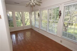 763 Kiowa Dr NE, Marietta, GA 30060 - Photo 10