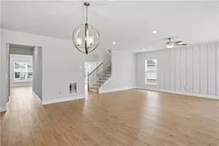 4905 Rosarian Dr, Cumming, GA 30040 - Photo 10