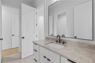 3267 N Bogan Rd, Buford, GA 30519 - Photo 26