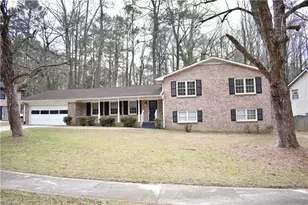 2576 Peyton Woods Trail SW, Atlanta, GA 30311 - Photo 1