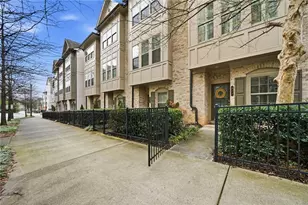 615 Broadview Pl NE, Atlanta, GA 30324 - Photo 1