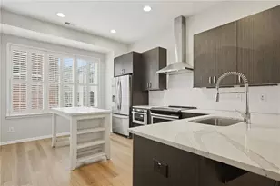 615 Broadview Pl NE, Atlanta, GA 30324 - Photo 4