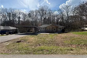 3854 Davis St, Suwanee, GA 30024 - Photo 2