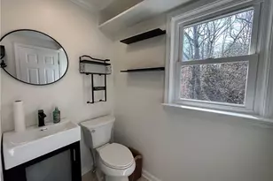 3854 Davis St, Suwanee, GA 30024 - Photo 18