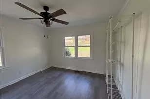 3854 Davis St, Suwanee, GA 30024 - Photo 12