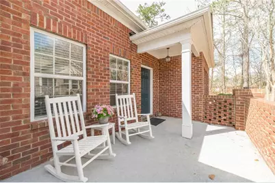 347 Villa Park Circle, Stone Mountain, GA 30087 - Photo 2