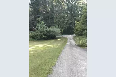 4076 Fairmont Street, Gainesville, GA 30506 - Photo 2