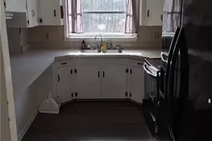 4076 Fairmont St, Gainesville, GA 30506 - Photo 6